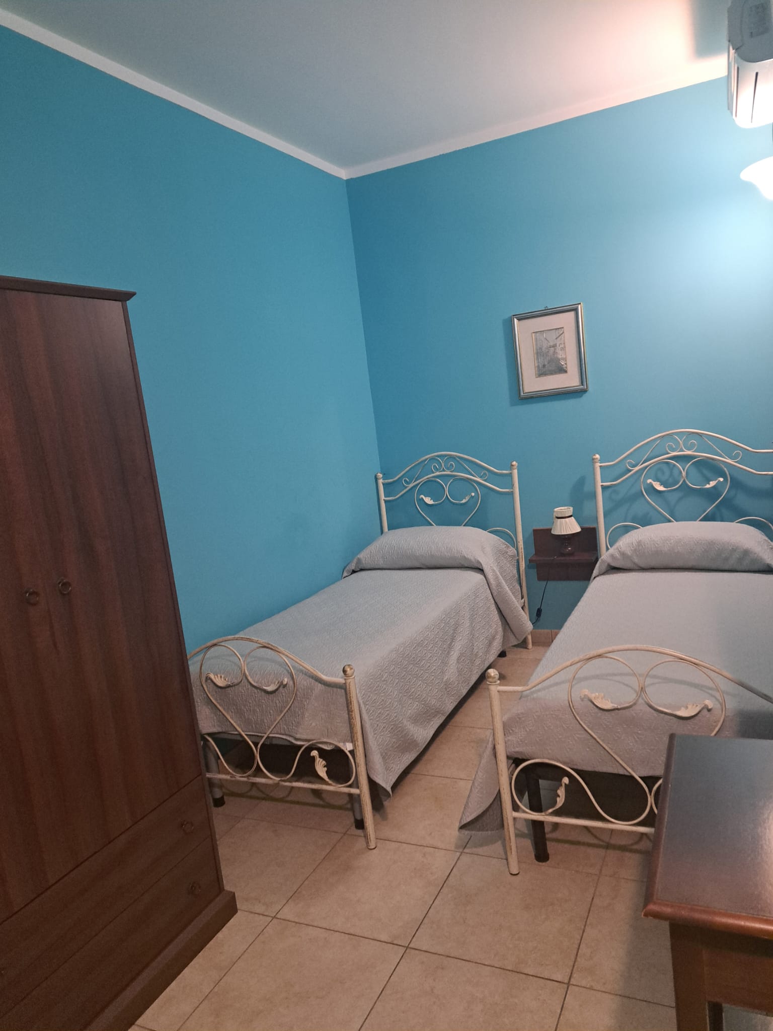 Villa Musica - Camera da letto con arredi tradizionali salentini - 5