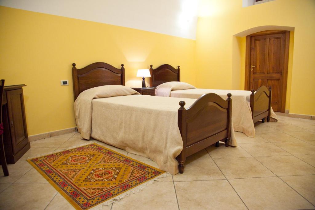 Villa Musica - Camera da letto con arredi tradizionali salentini - 14
