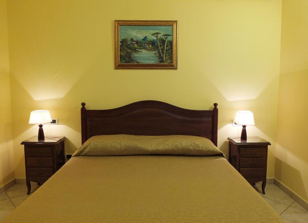 Villa Musica - Camera da letto con arredi tradizionali salentini - 35