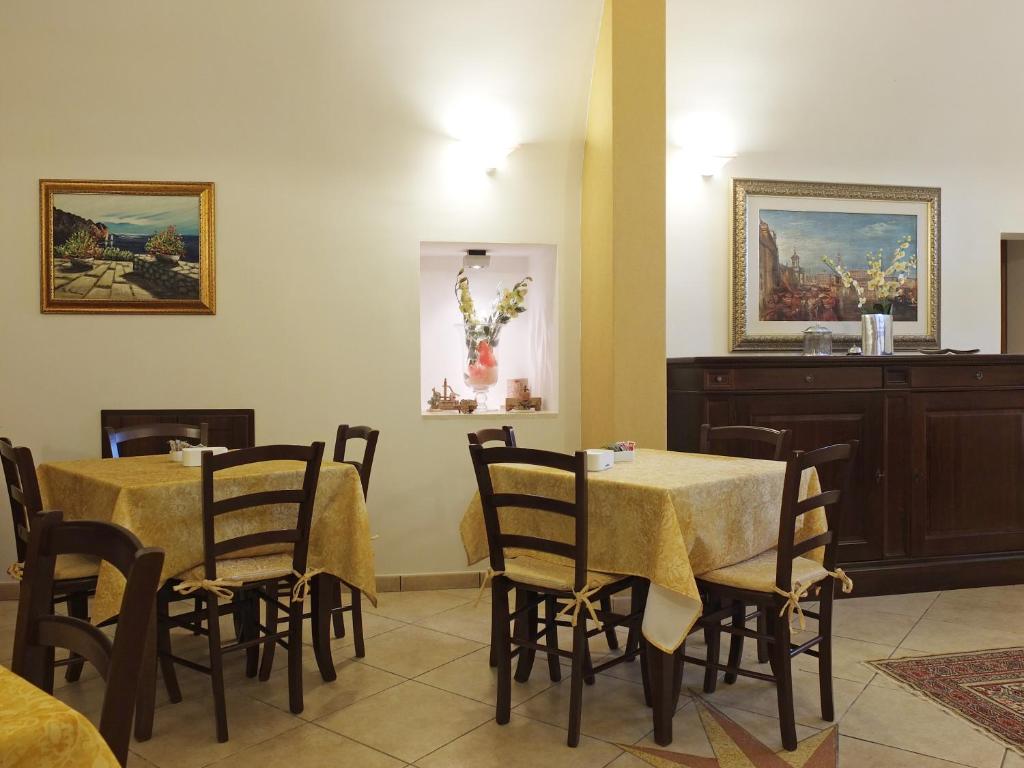 Villa Musica - Interni della casa colonica del '600 - 2